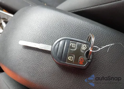 2019 Ford Fiesta Se z USA, uszkodzony, nr VIN 3FADP4EJ9KM108631